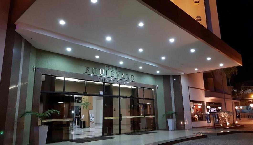Boulevard Caldas Novas Buitenkant foto